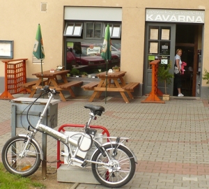 ekolo.cz Cyklostojan Dejvická kavárna